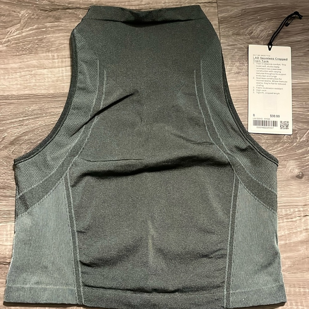 Lululemon LAB Seamless Cropped Train Tank in Misty Glade